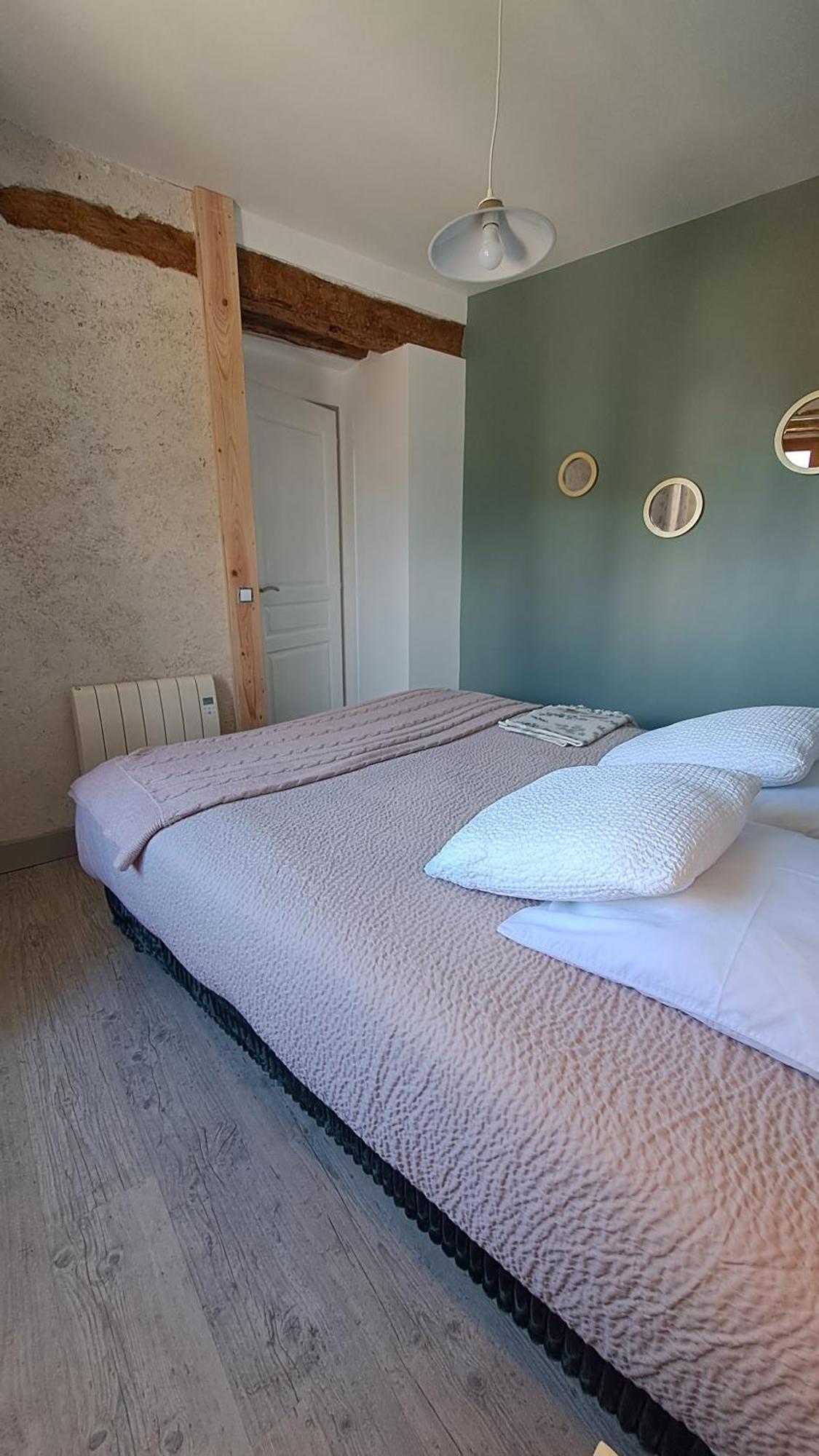 Ferienwohnung Chez Christine Et Fabrice Font-Romeu-Odeillo-Via Zimmer foto